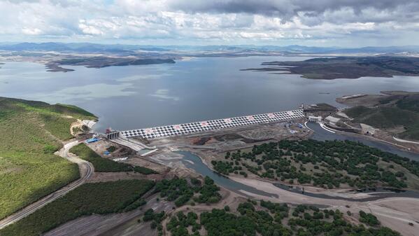 大壩 左側鳥瞰.jpg